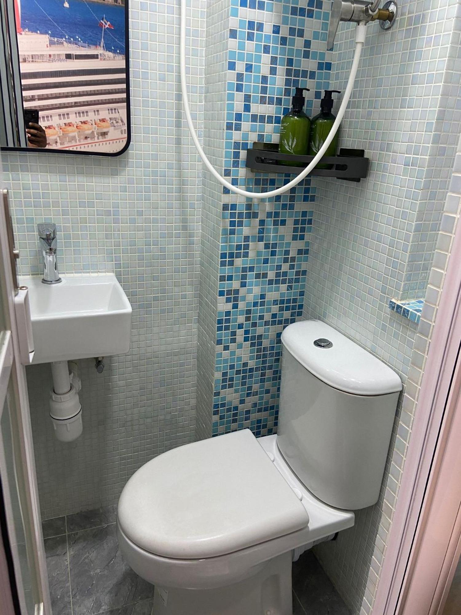 Rhine Guest House Hong Kong Esterno foto